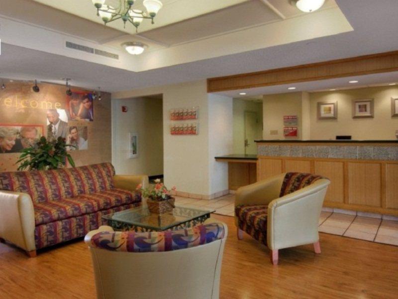 Red Roof Inn Plus+ Austin South Interno foto